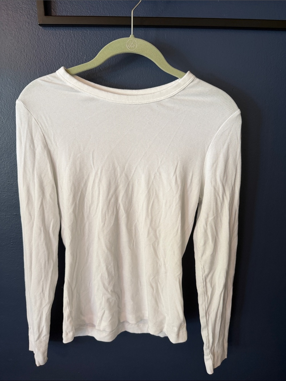 Banana Republic classic white ribbed long sleeve worn once